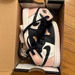 Baby retro Jordan’s 4c